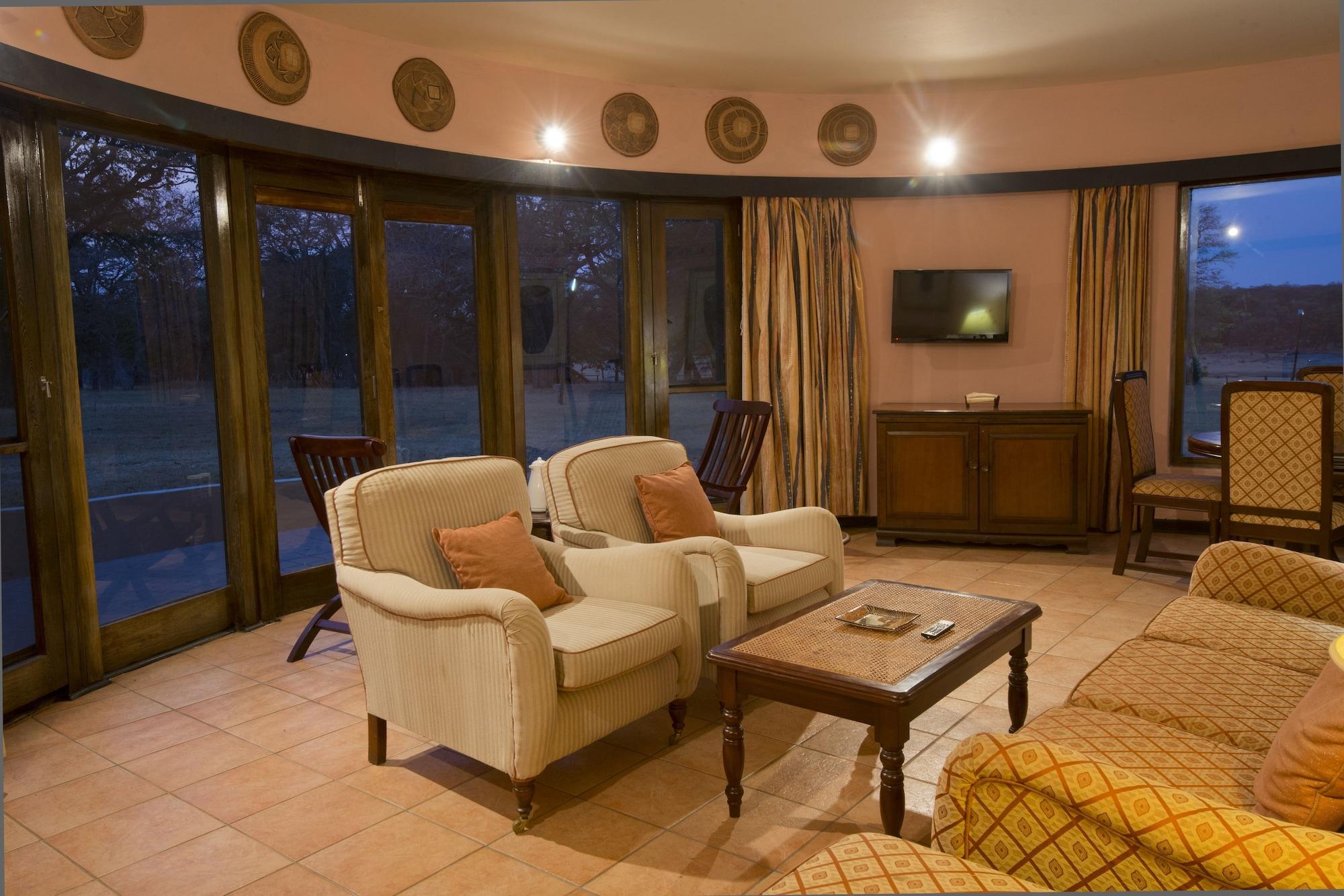 Dete Hwange Safari Lodge מראה חיצוני תמונה