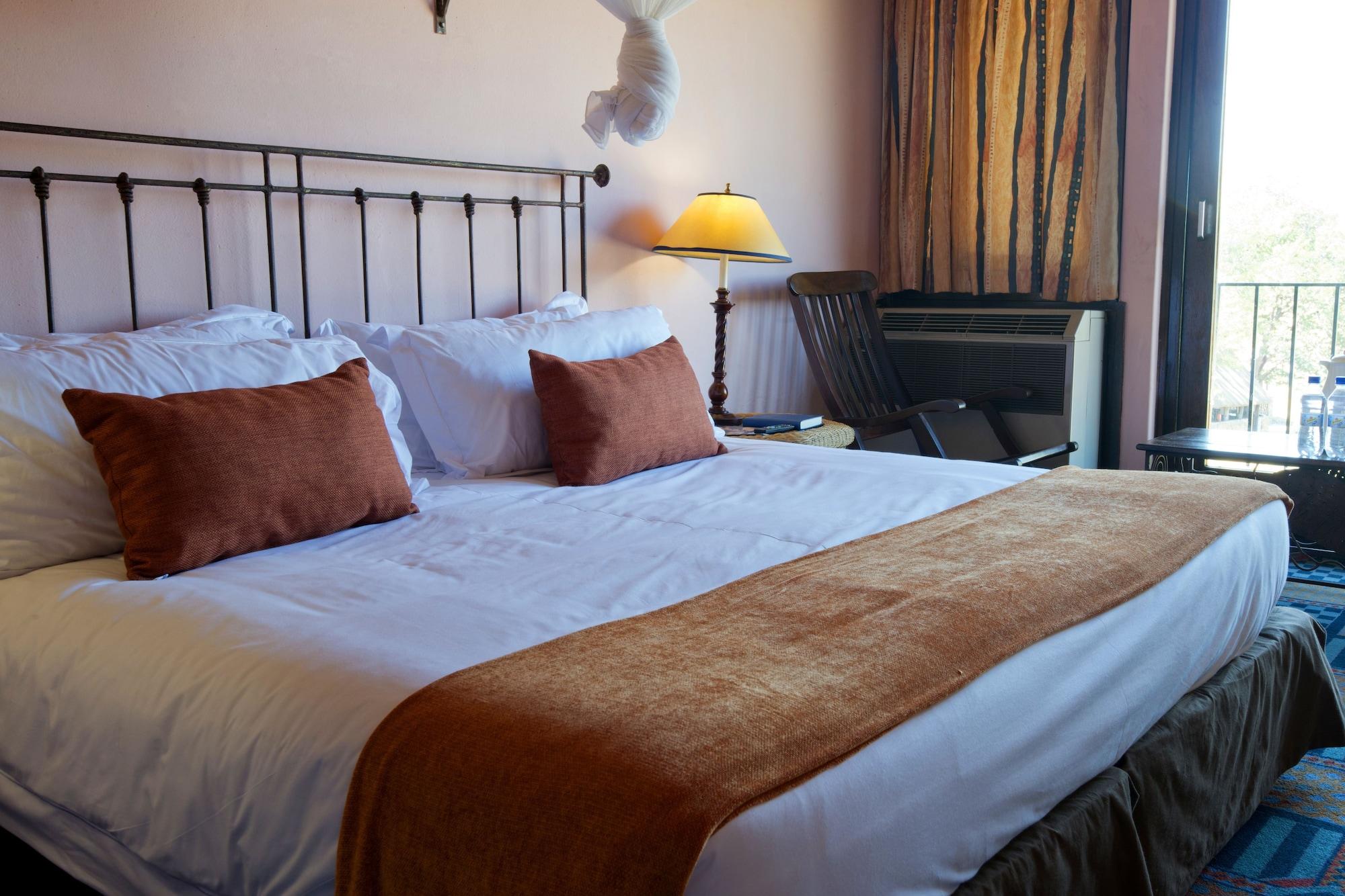 Dete Hwange Safari Lodge מראה חיצוני תמונה