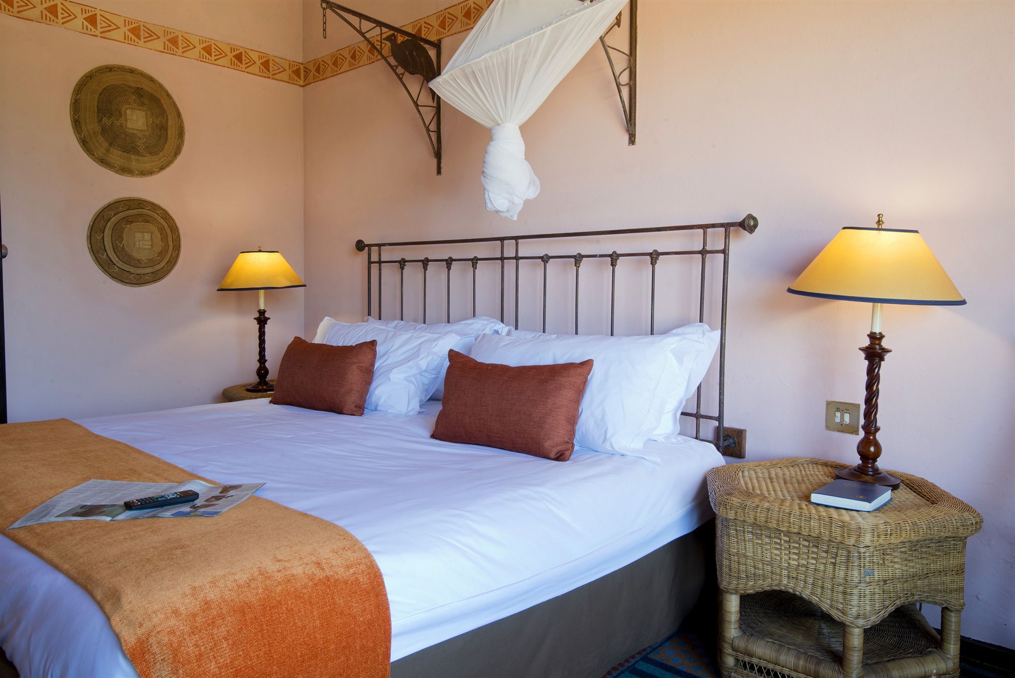 Dete Hwange Safari Lodge מראה חיצוני תמונה